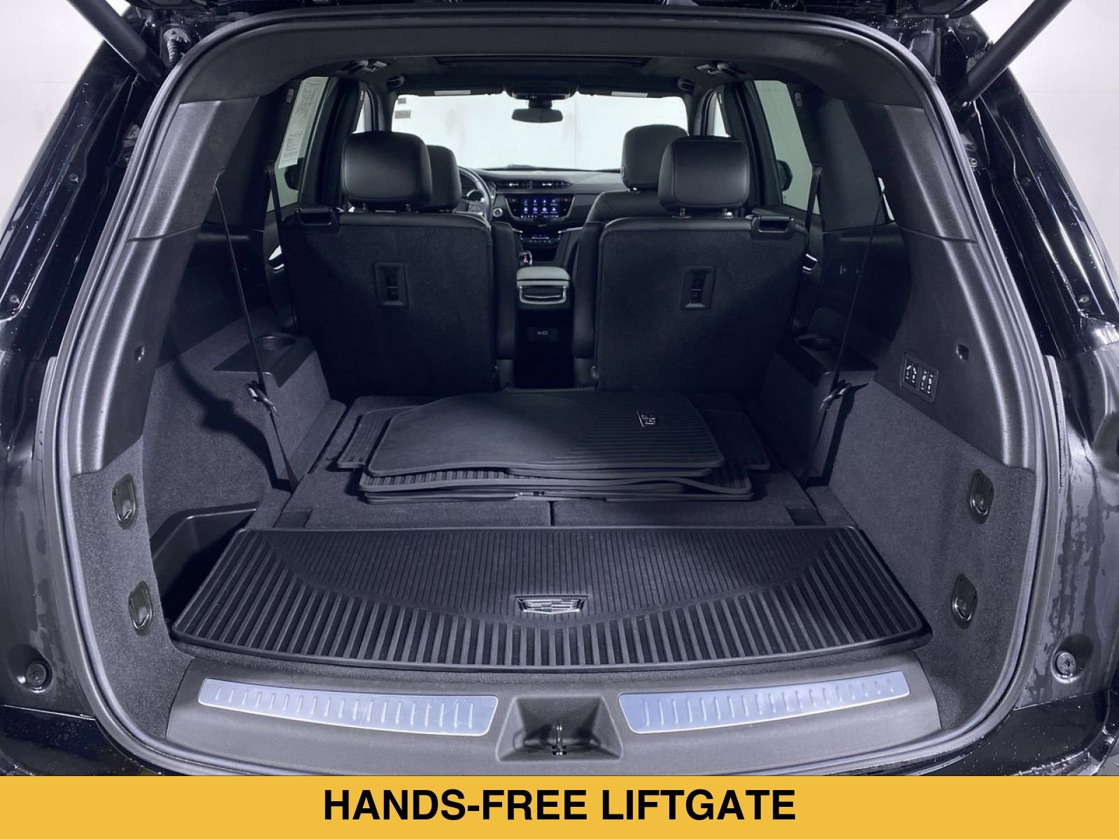 Certified 2024 Cadillac XT6 Sport w/ LPO, ONYX Package AWD/4WD image 16