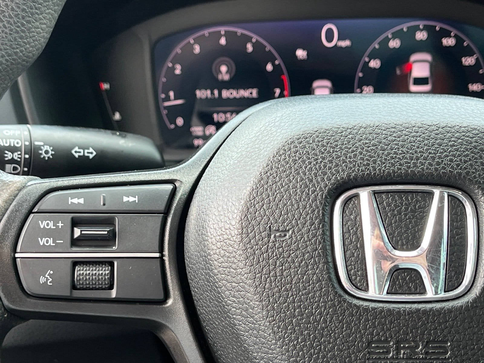 Used 2023 Honda Accord EX image 19