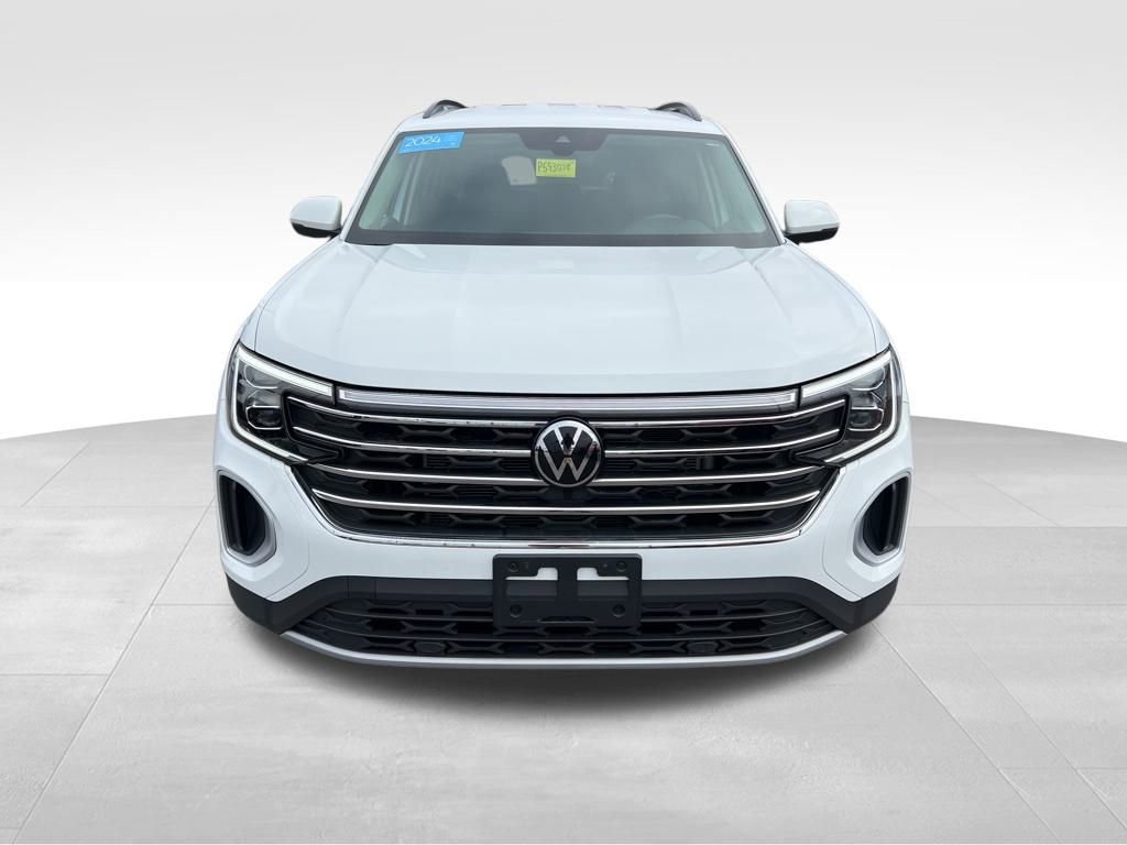 Used 2024 Volkswagen Atlas SE image 3