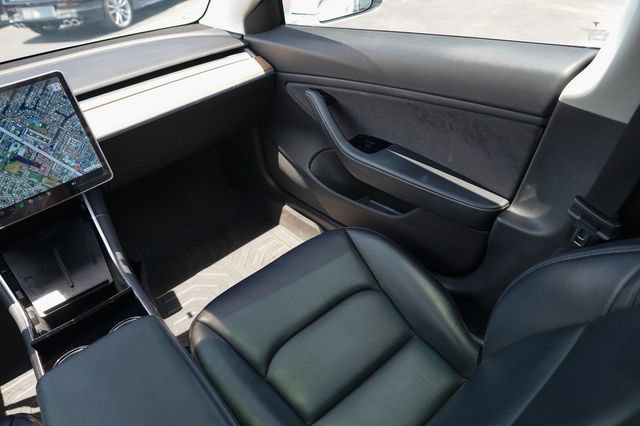 Used 2019 Tesla Model 3 RWD image 25