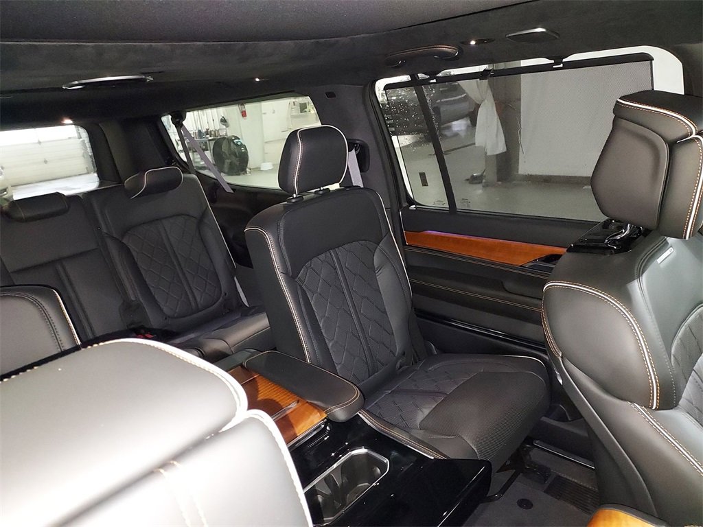 New 2024 Jeep Grand Wagoneer L Series III w/ HD Trailer Tow Package image 14