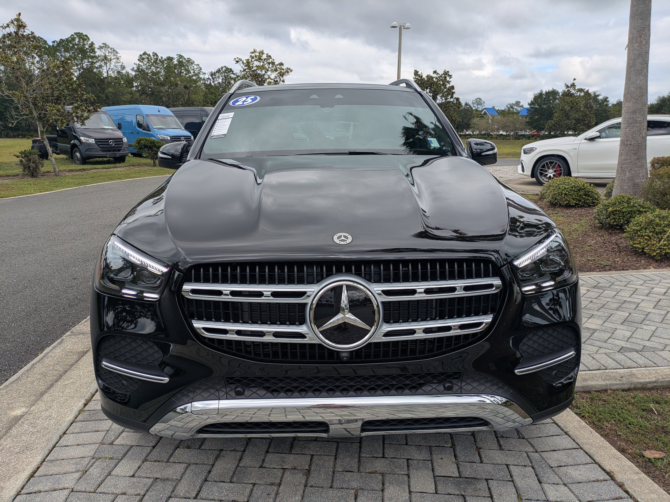 Certified 2025 Mercedes-Benz GLE 450 4MATIC image 11