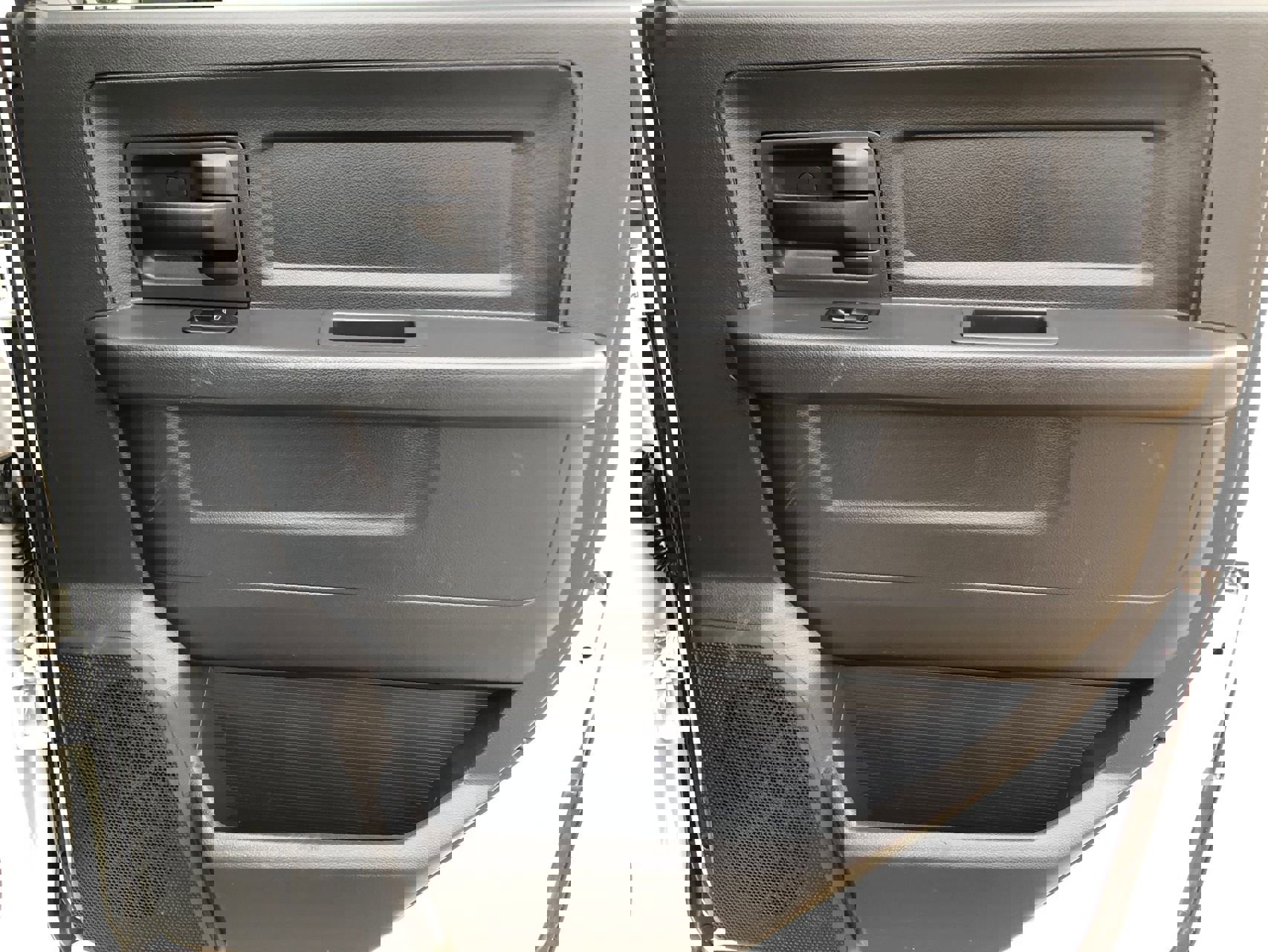 Used 2010 Dodge Ram 2500 Truck ST w/ ST Popular Equipment Group image 17