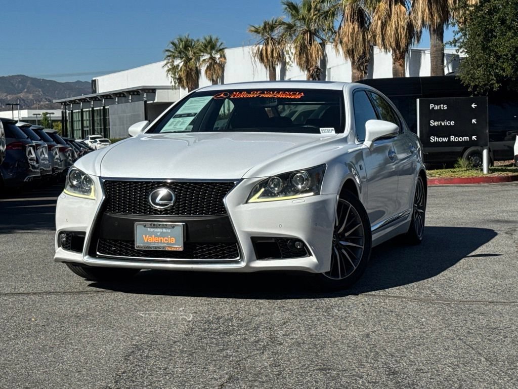 Used 2013 Lexus LS 460 w/ F-Sport Pkg RWD image 2