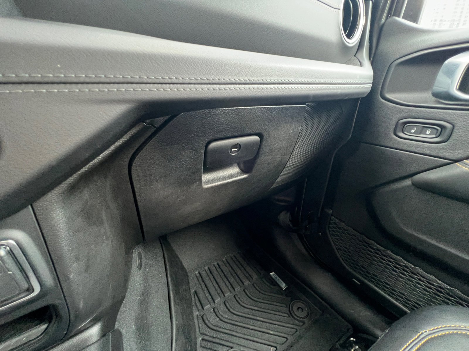 Used 2025 Jeep Gladiator Sport image 20