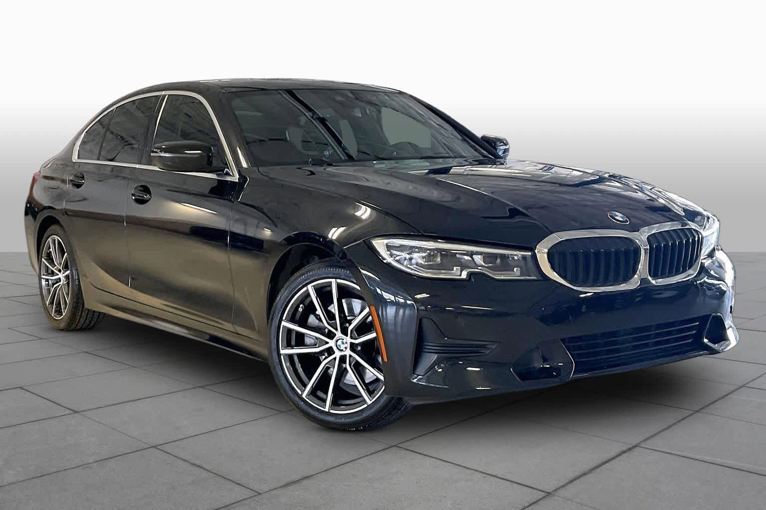 Used 2021 BMW 330i Sedan w/ Driving Assistance Package RWD image 2