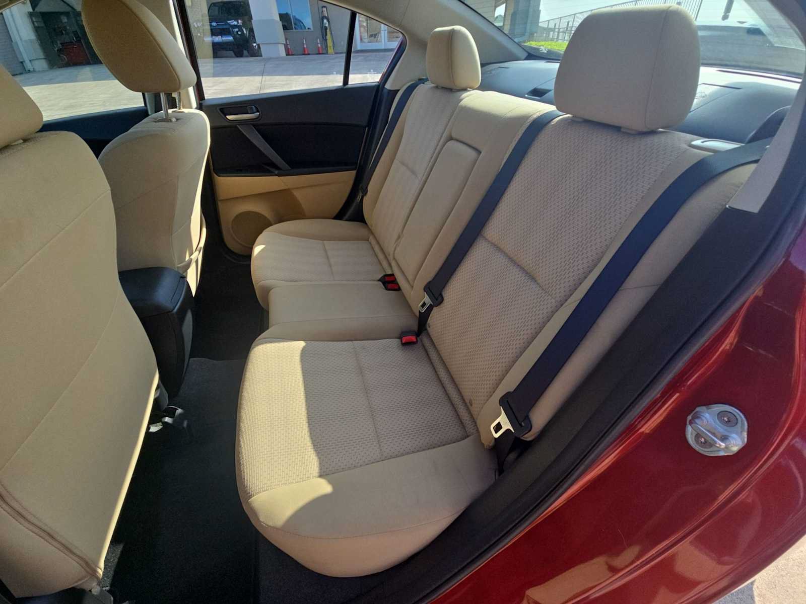 Used 2010 MAZDA MAZDA3 i Touring FWD image 22