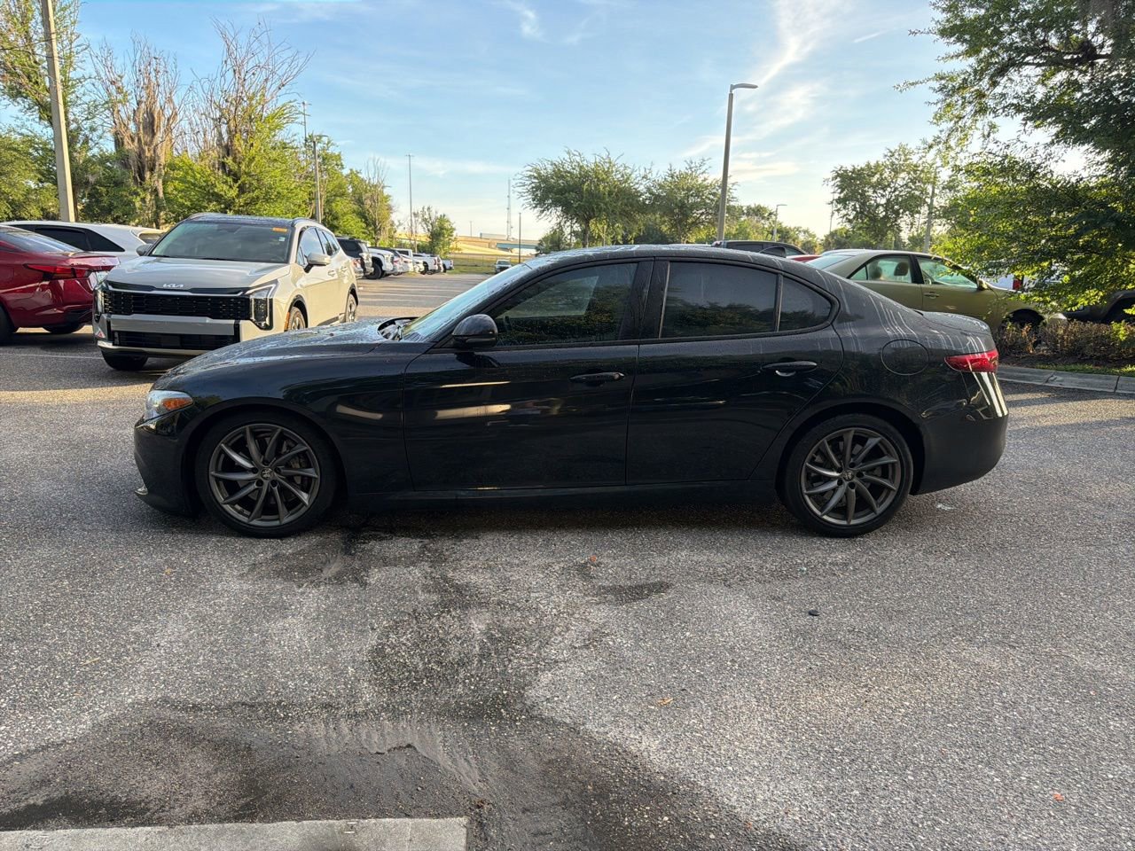 Used 2022 Alfa Romeo Giulia Sprint RWD image 2