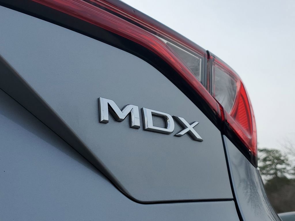 Certified 2023 Acura MDX FWD w/ Technology Package image 8