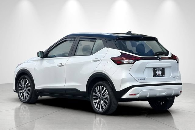Used 2024 Nissan Kicks SV FWD image 6