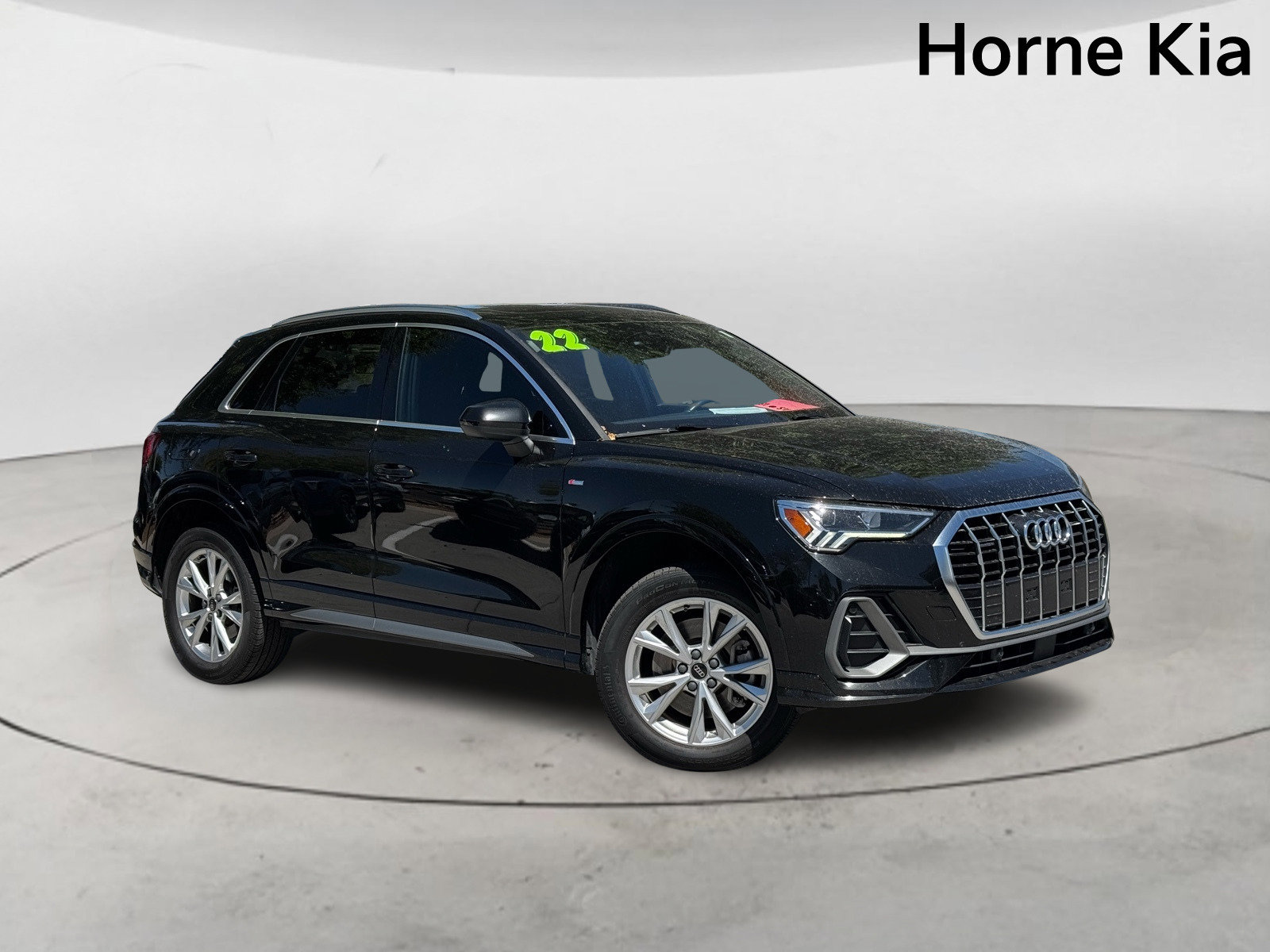 Used 2022 Audi Q3 2.0T Premium Plus image 2