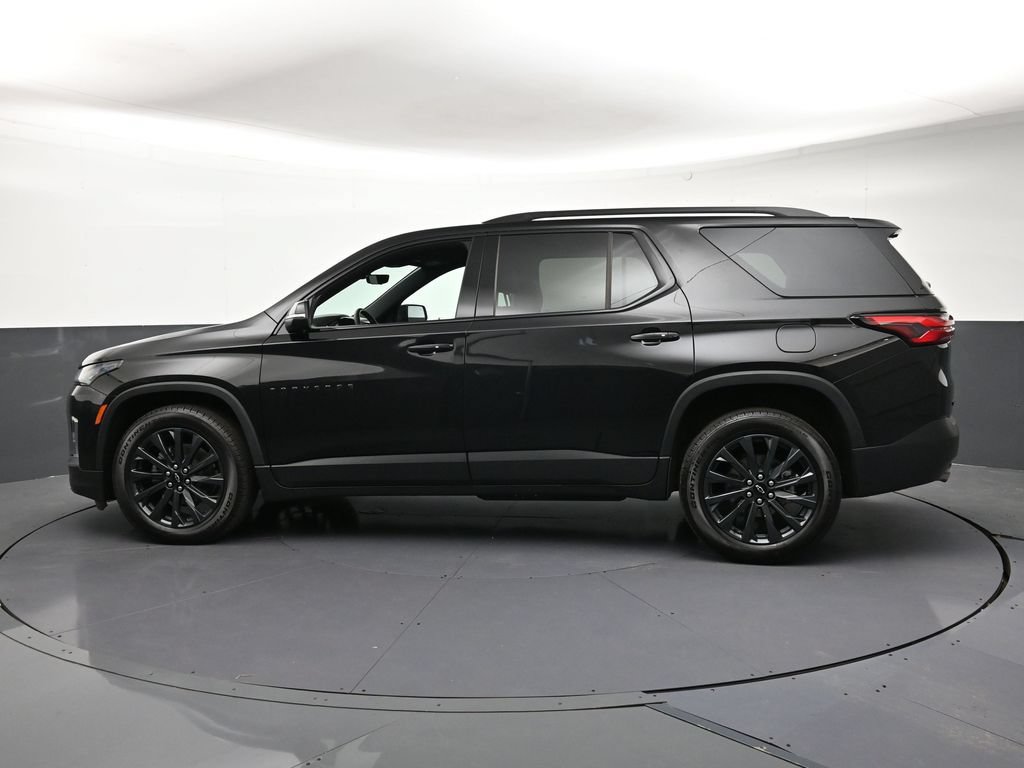 Certified 2023 Chevrolet Traverse RS w/ LPO, Floor Liner Package AWD/4WD image 2