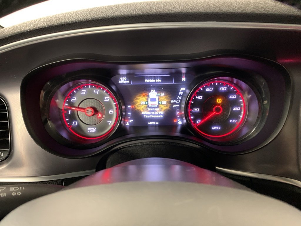 Used 2021 Dodge Charger SXT w/ Blacktop Package image 19