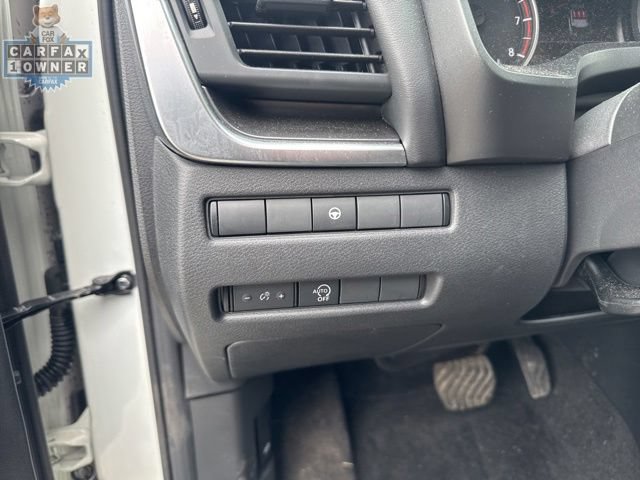 Used 2023 Nissan Rogue SV AWD/4WD image 19