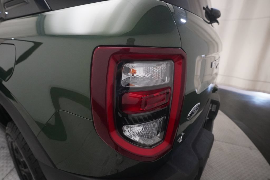 Used 2025 Ford Bronco Sport Badlands AWD/4WD image 31