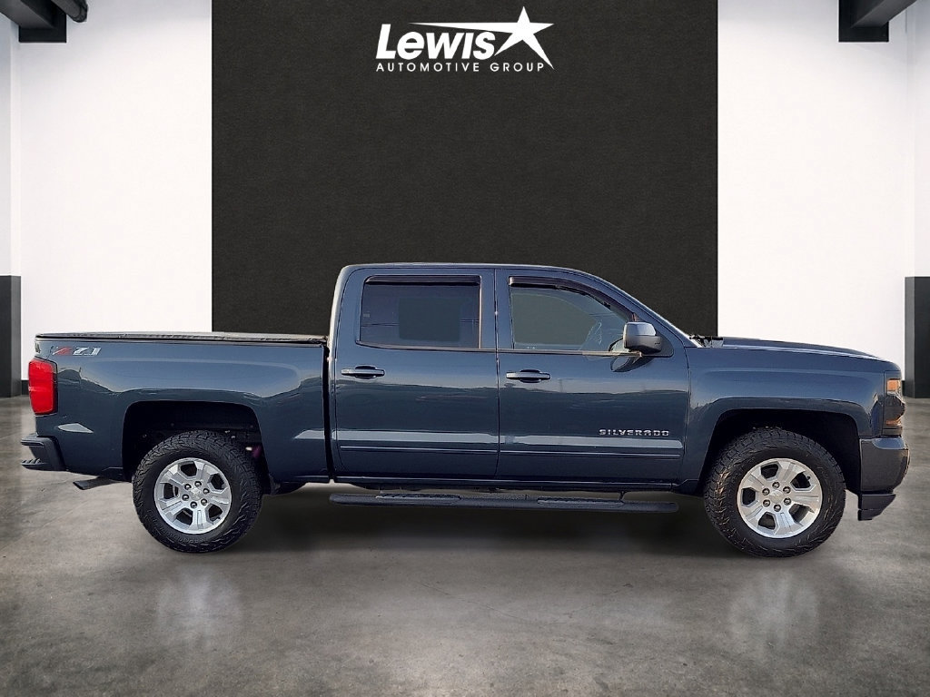 Used 2018 Chevrolet Silverado 1500 LT w/ All Star Edition AWD/4WD image 5
