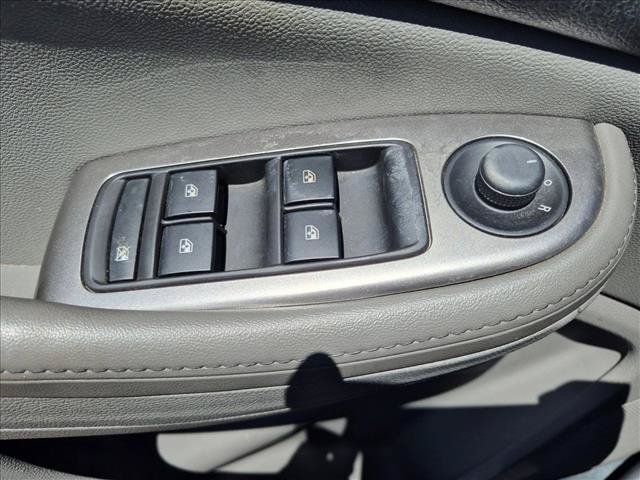 Used 2015 Chevrolet Malibu LS FWD image 11