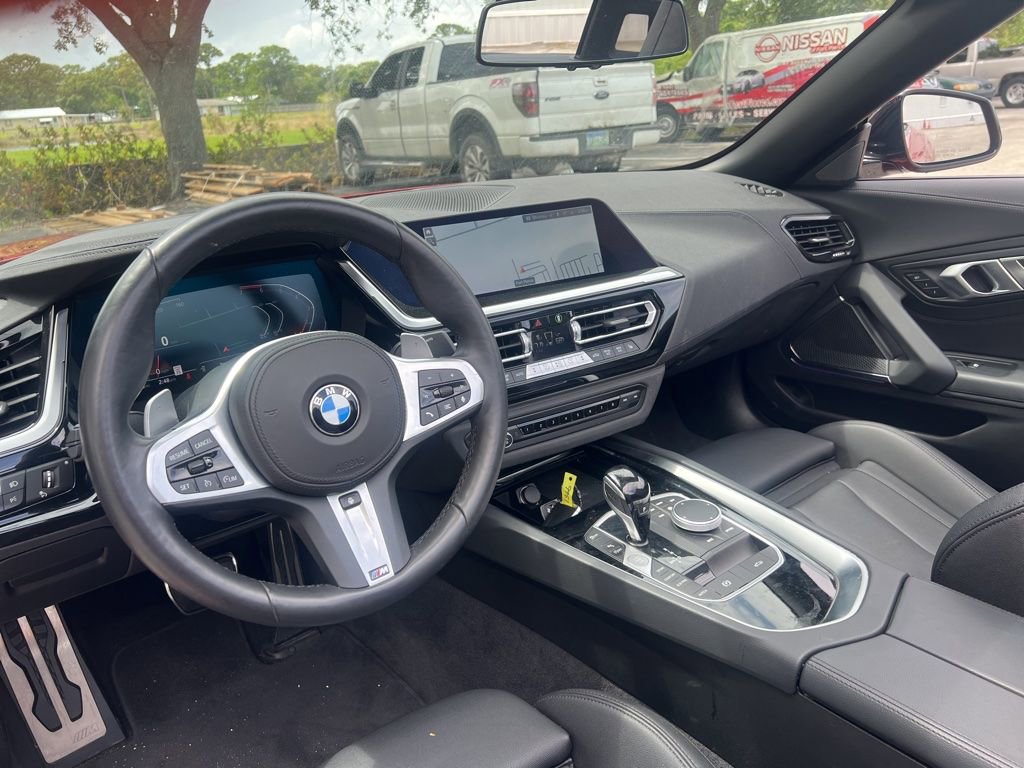 Used 2026 BMW Z4 sDrive30i image 9