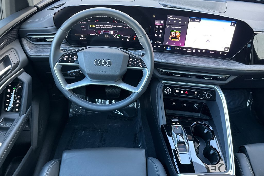 Used 2025 Audi Q5 Premium w/ Premium Plus AWD/4WD image 20