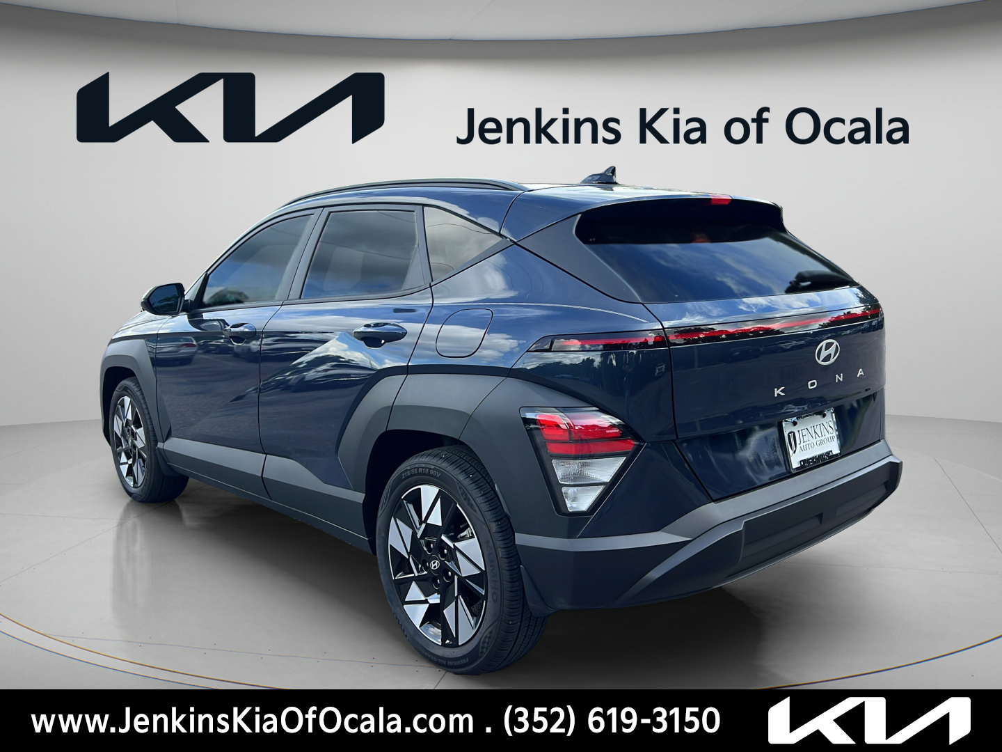 Used 2024 Hyundai Kona SEL w/ Convenience Package FWD image 5