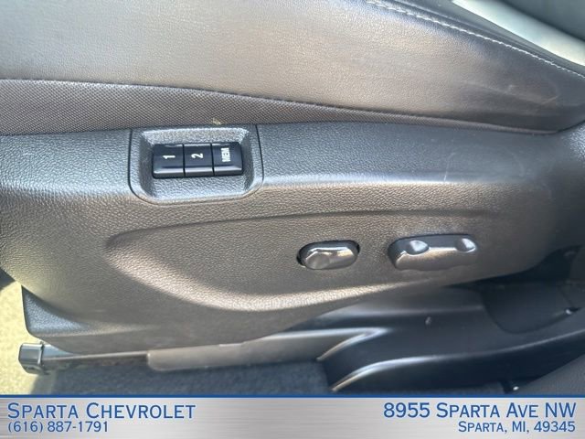 Used 2017 Buick Encore Essence FWD image 15