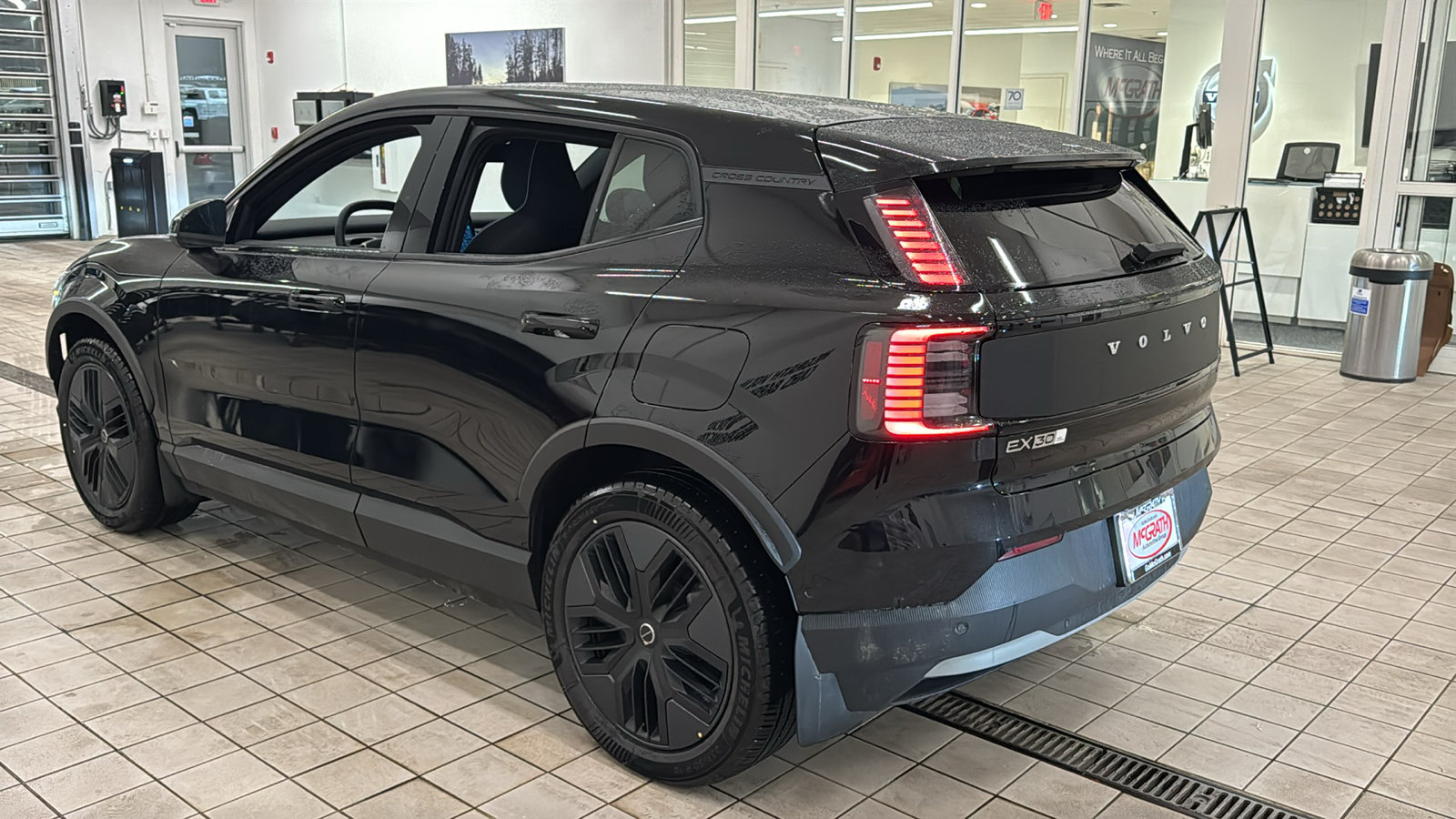 New 2026 Volvo EX30 Cross Country Ultra w/ Protection Package Premier AWD/4WD image 7