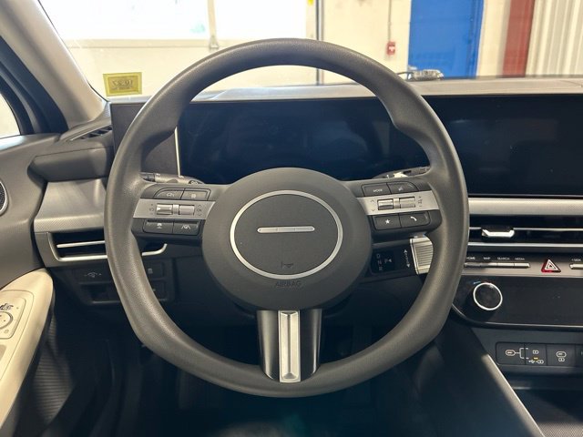 Used 2025 Hyundai Sonata SEL FWD image 14