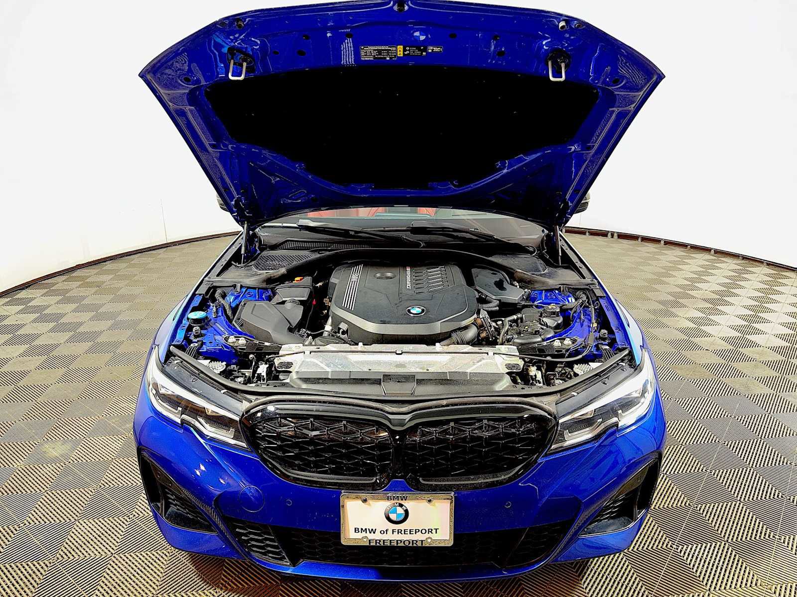 Used 2022 BMW M340i xDrive w/ Premium Package image 32