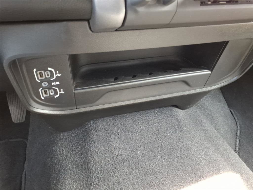 Used 2024 RAM 2500 Big Horn image 25
