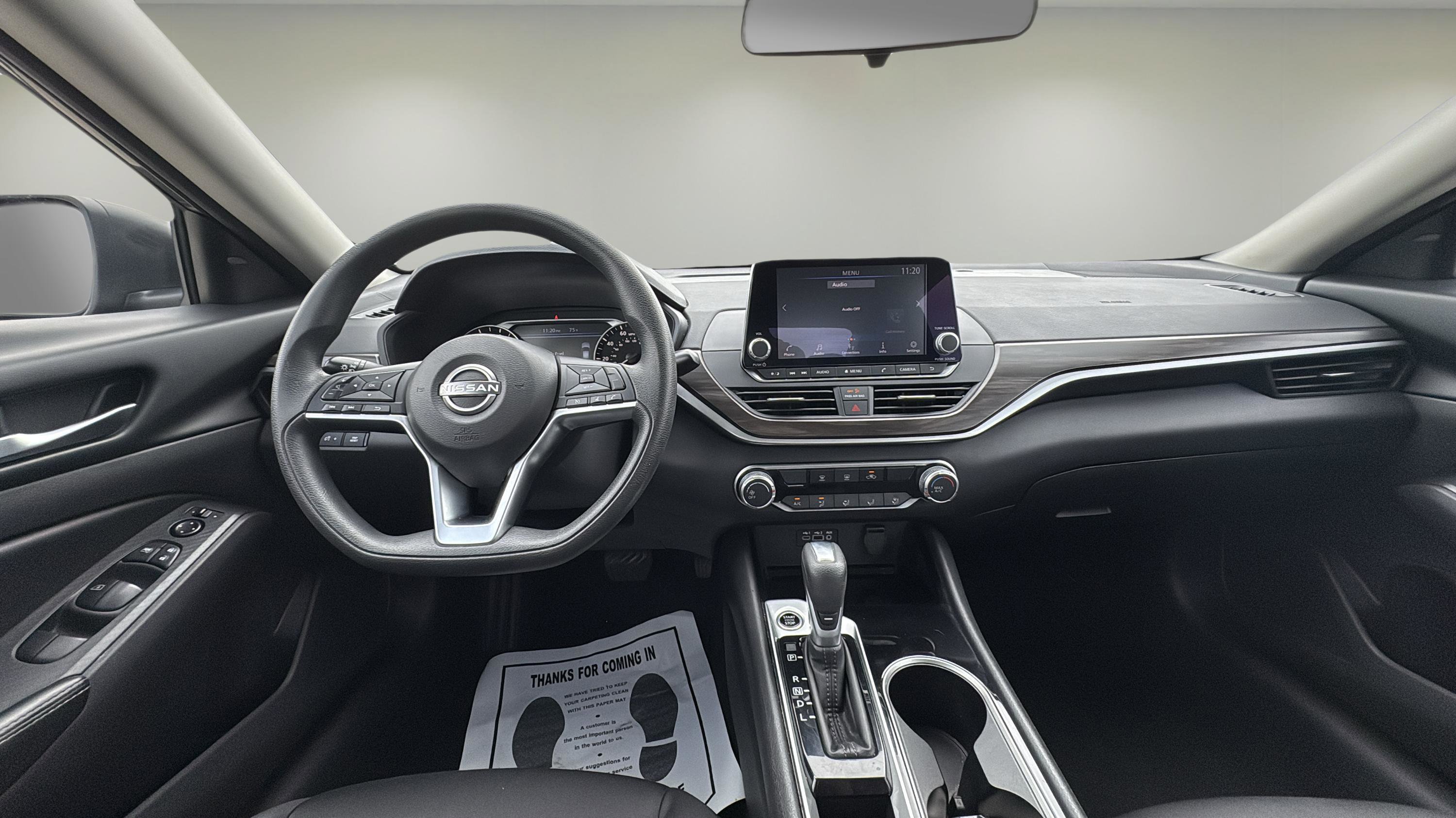 Used 2024 Nissan Altima 2.5 SV image 9