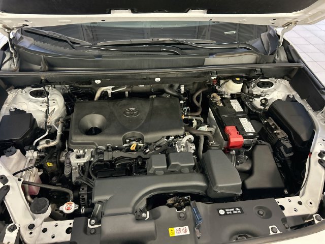 Used 2023 Toyota RAV4 XLE Premium FWD image 32