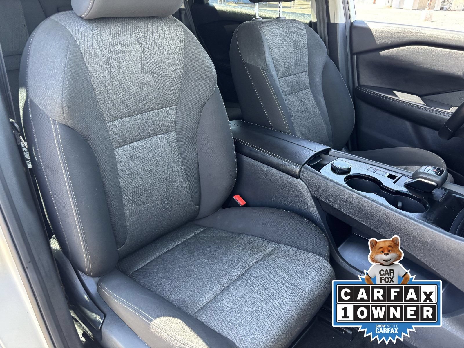Used 2025 Nissan Rogue SV AWD/4WD image 11