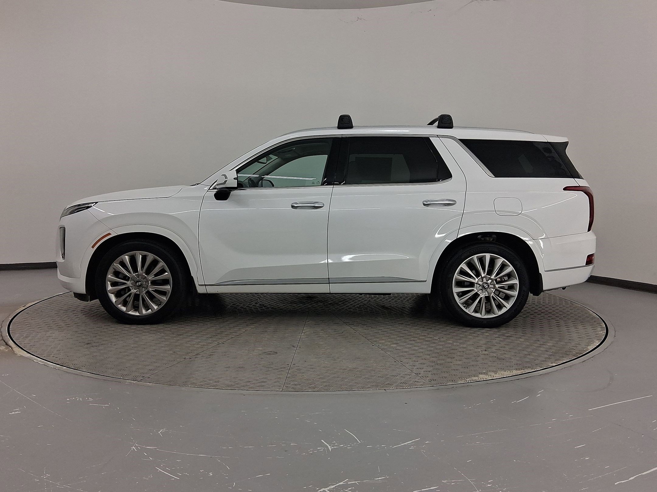 Used 2020 Hyundai Palisade Limited image 2