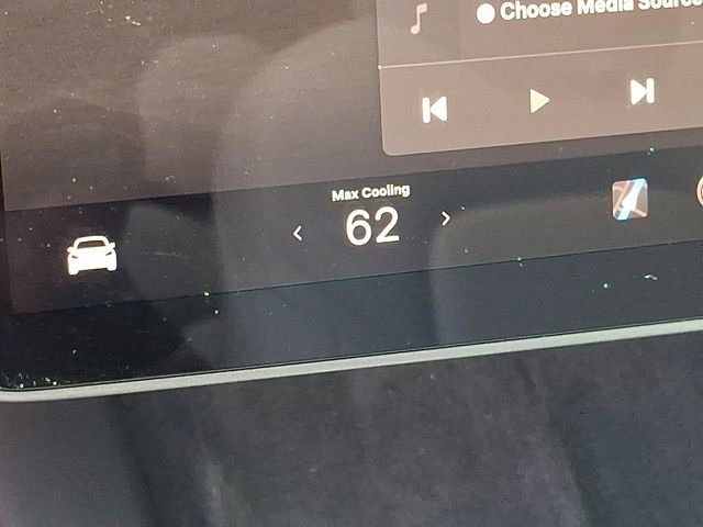 Used 2025 Tesla Model Y Performance AWD/4WD image 14