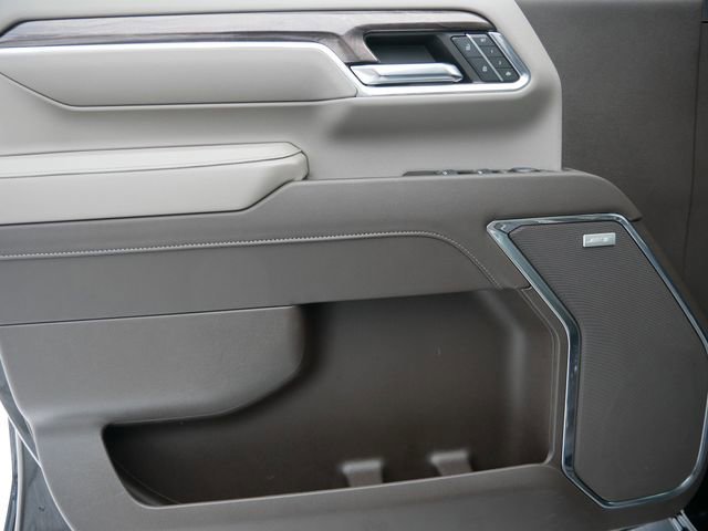 Used 2024 Chevrolet Silverado 2500 LTZ w/ LTZ Convenience Package image 12