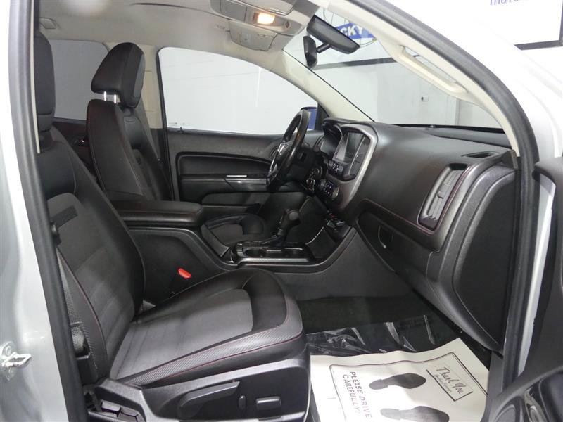 Used 2017 GMC Canyon SLE w/ All Terrain Package AWD/4WD image 20
