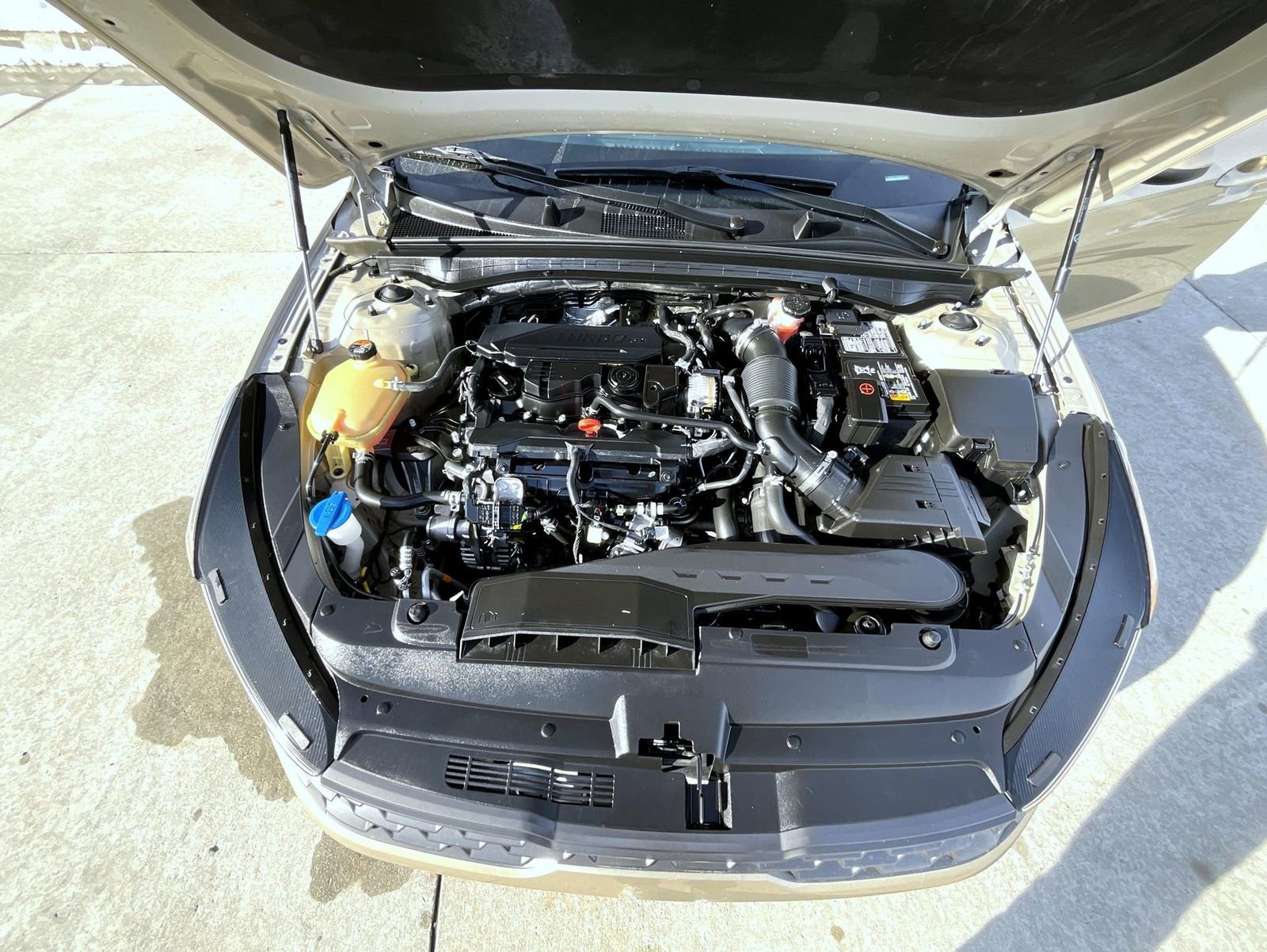 Used 2022 Kia K5 LXS image 24