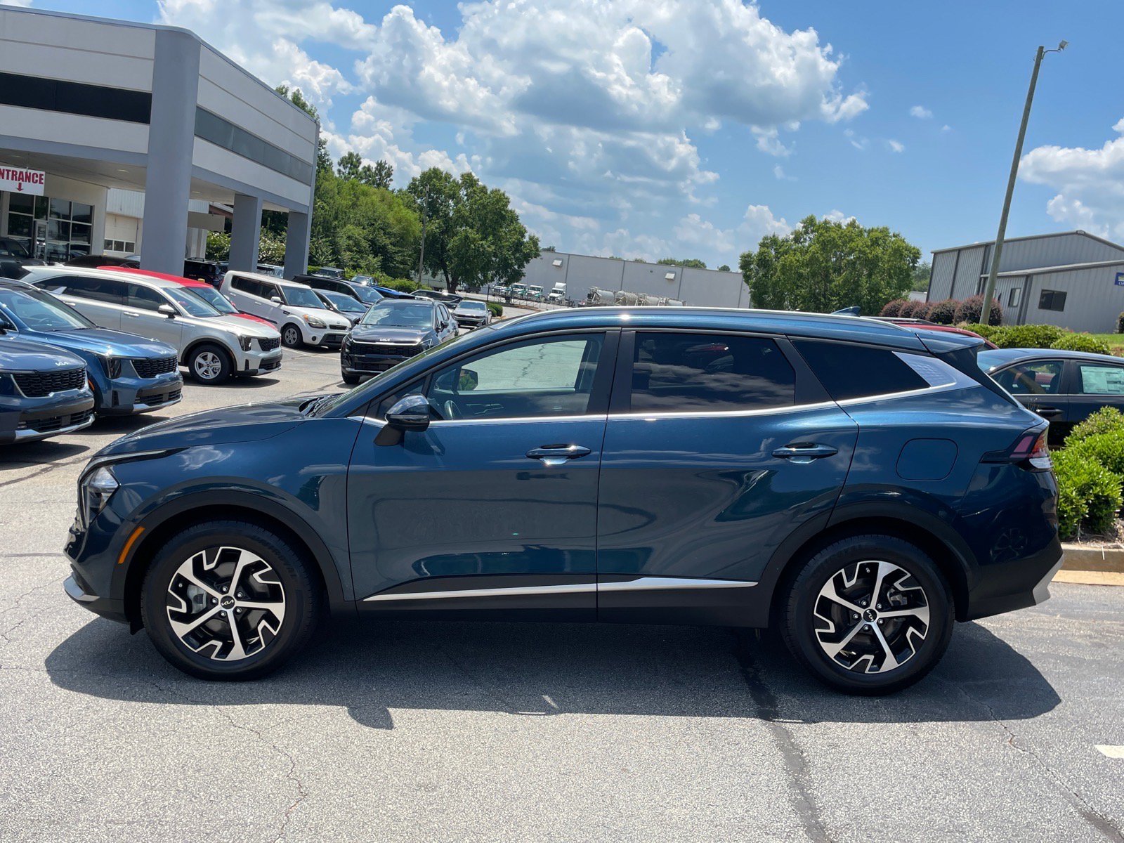 Certified 2023 Kia Sportage EX AWD/4WD image 6
