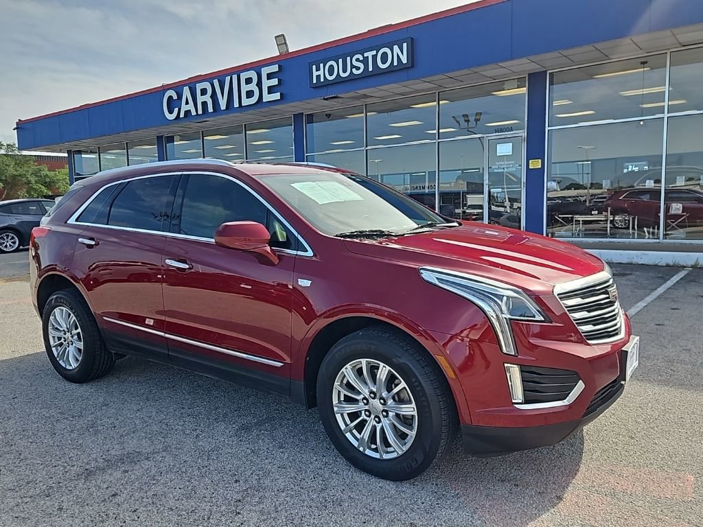 Used 2018 Cadillac XT5 FWD image 1