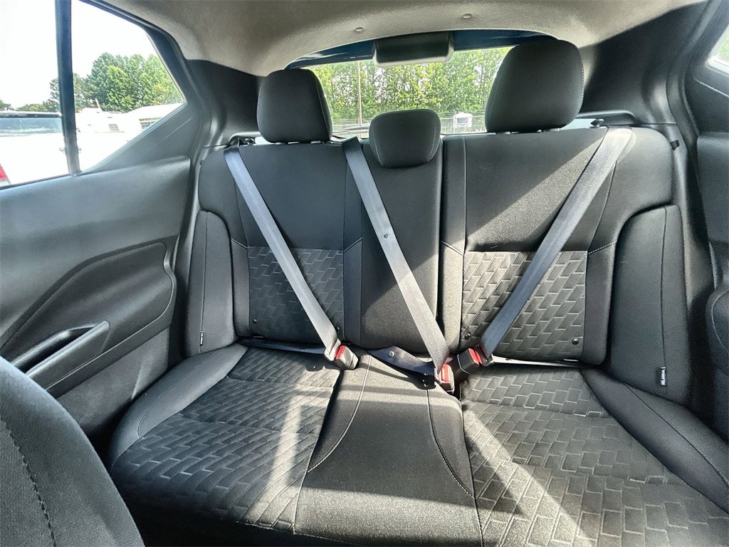 Used 2024 Nissan Kicks SV image 27