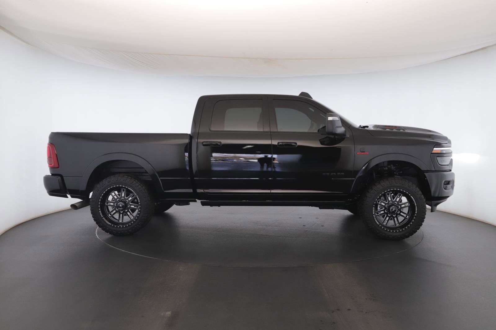 New 2026 RAM 2500 Limited image 30