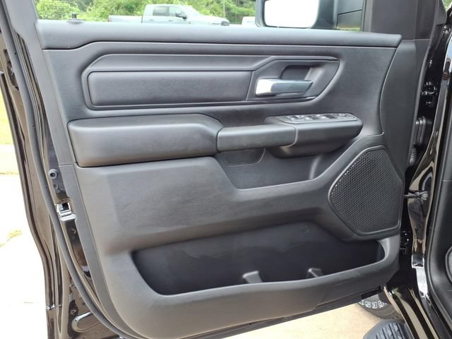 New 2026 RAM 1500 Express AWD/4WD image 19
