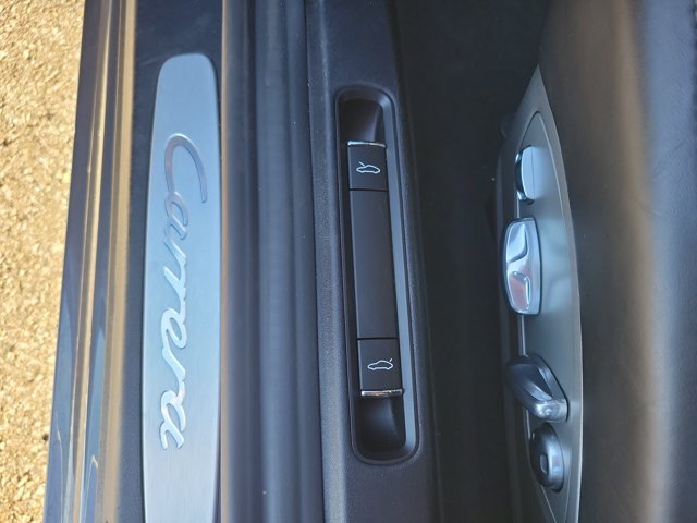 Certified 2016 Porsche 911 Carrera RWD image 21