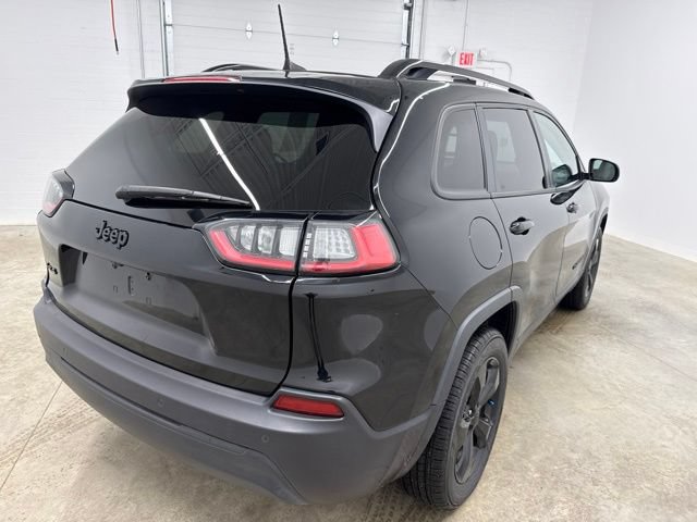 Used 2020 Jeep Cherokee Latitude Plus AWD/4WD image 5