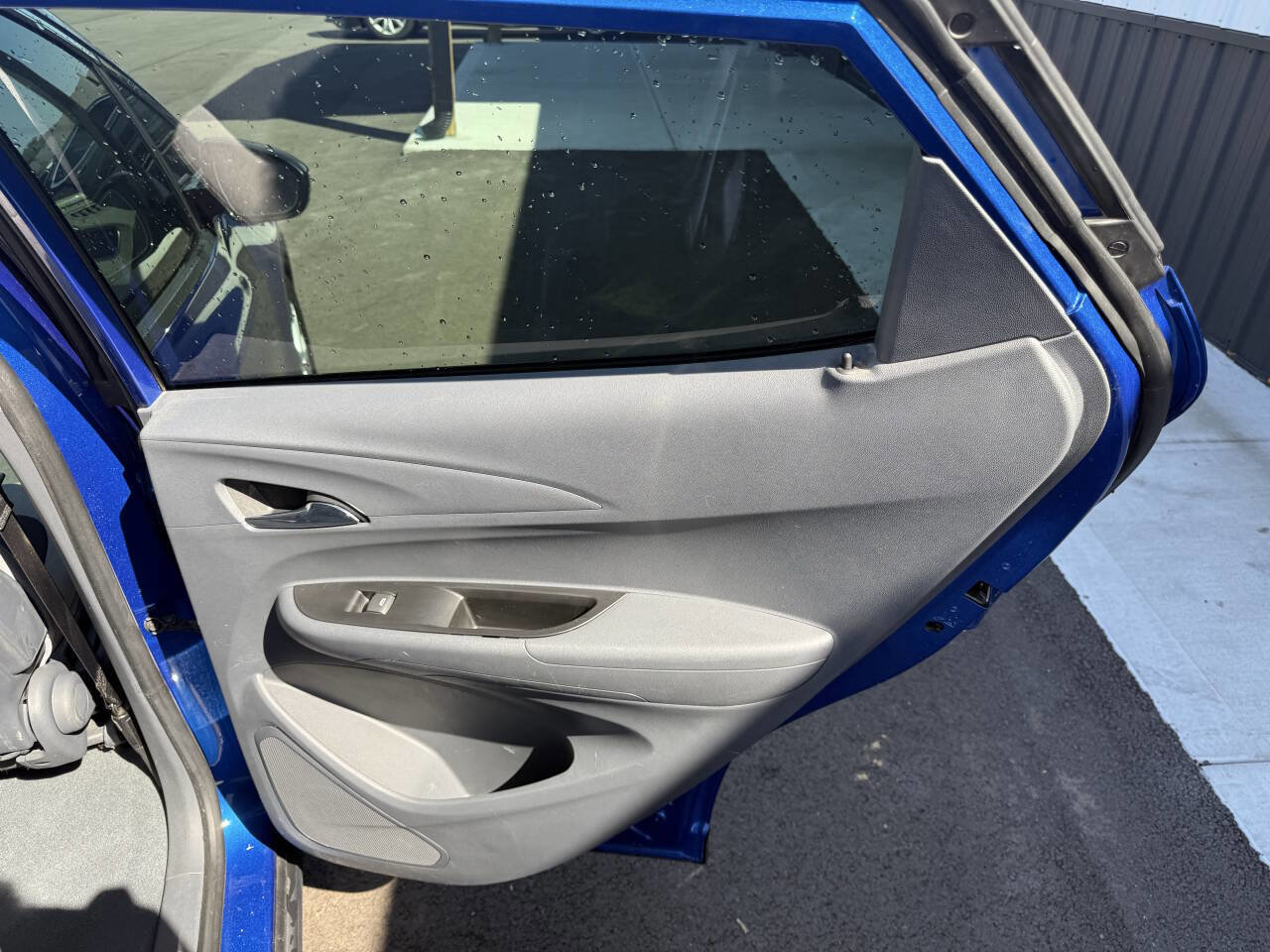 Used 2020 Chevrolet Bolt LT image 19