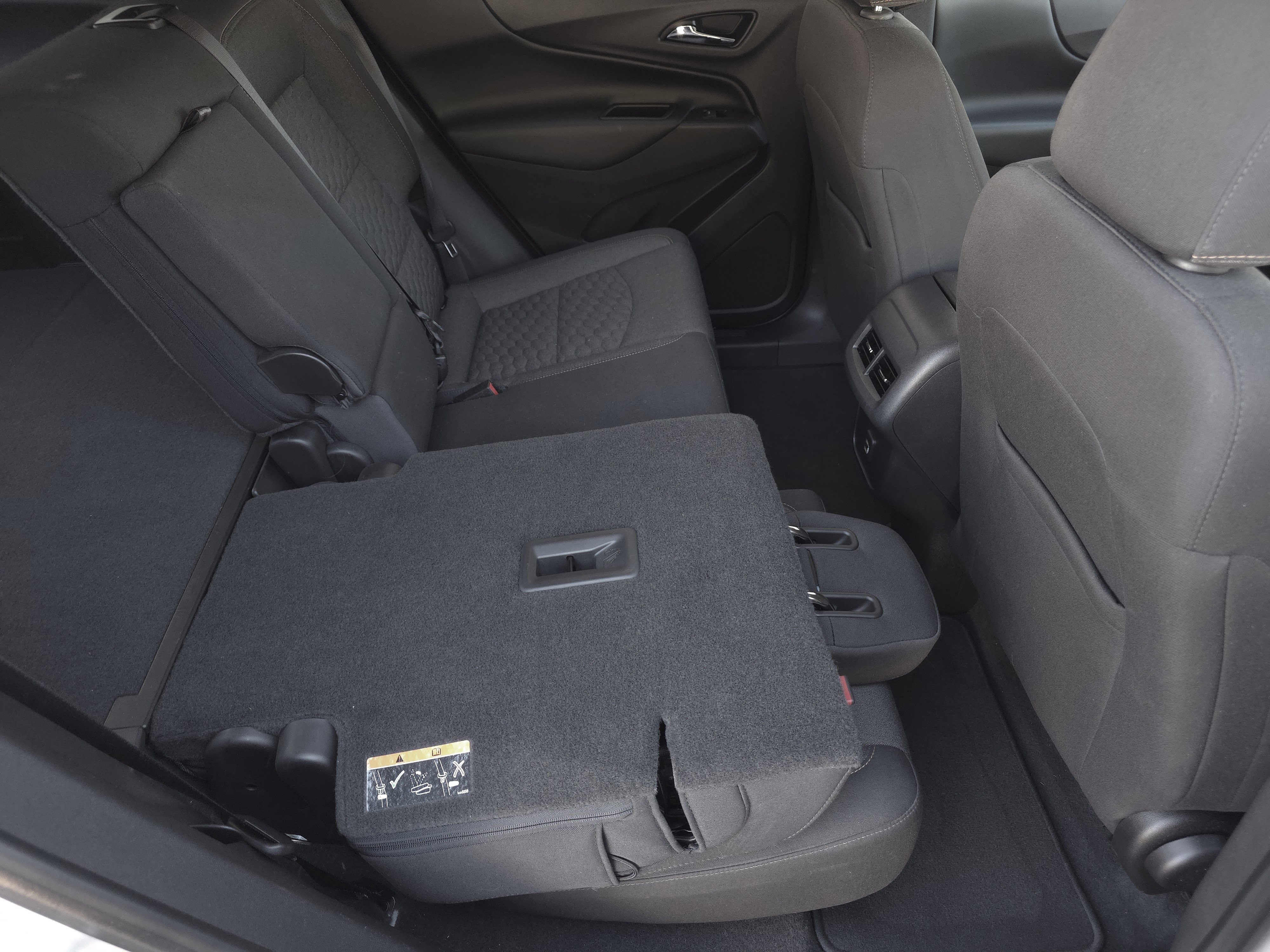 Used 2020 Chevrolet Equinox LT image 30