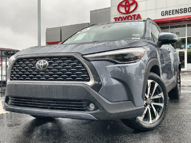 Certified 2022 Toyota Corolla Cross XLE w/ Convenience Package