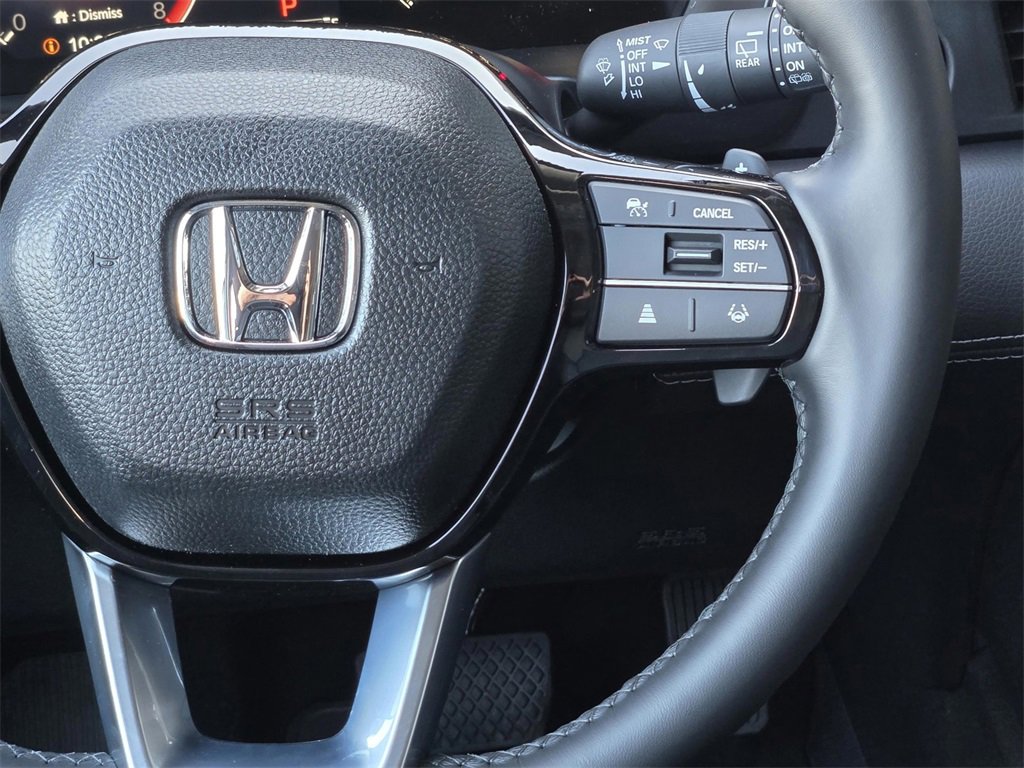 New 2025 Honda Pilot Touring image 16