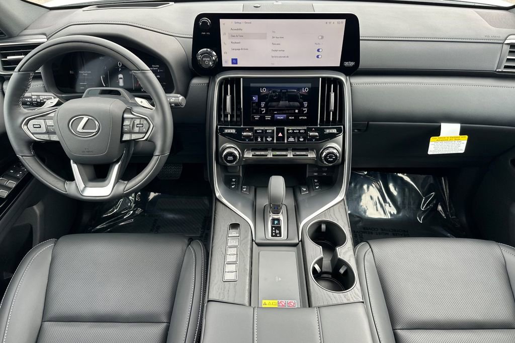 New 2026 Lexus LX 700h Luxury image 13