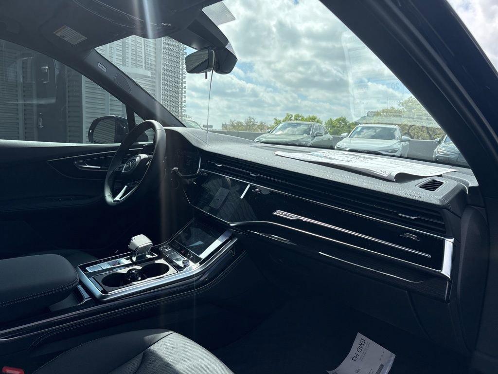New 2026 Audi Q7 3.0T Premium Plus AWD/4WD image 15